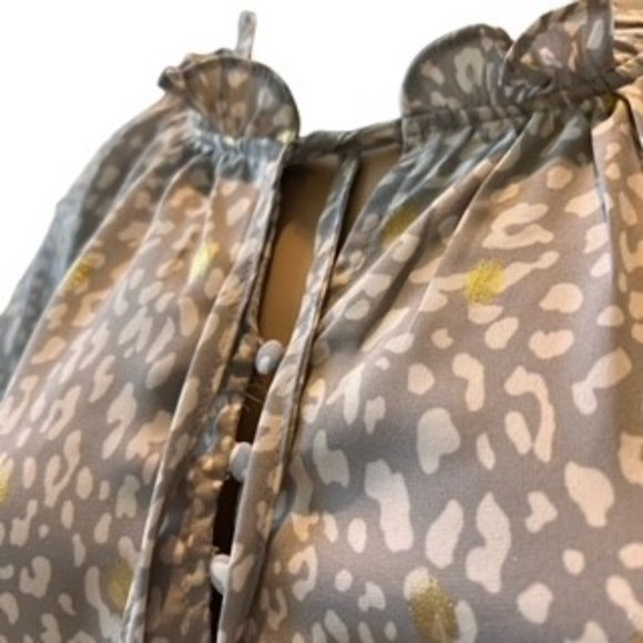 Women's Balloon Sleeve Cheetah Print Top Size Small NWOT - Picture 6 of 8